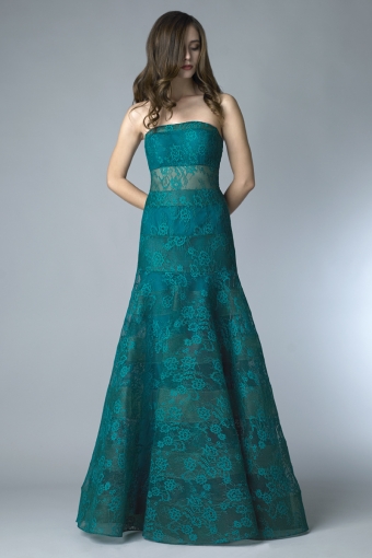 sleeveless evening dress