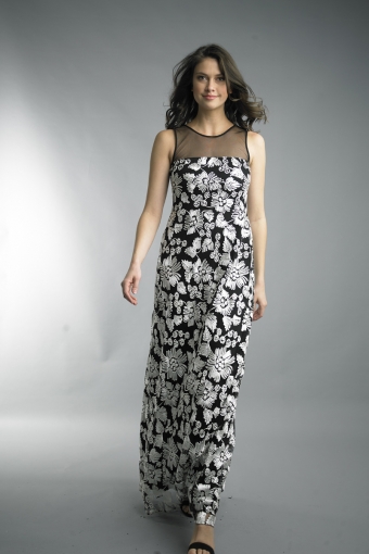 sleeveless gown