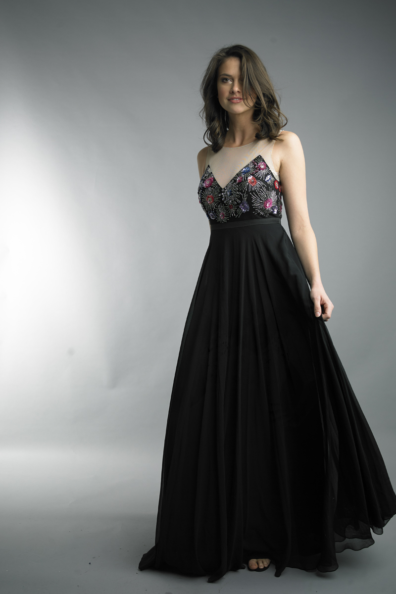 Sleeveless beaded evening dress