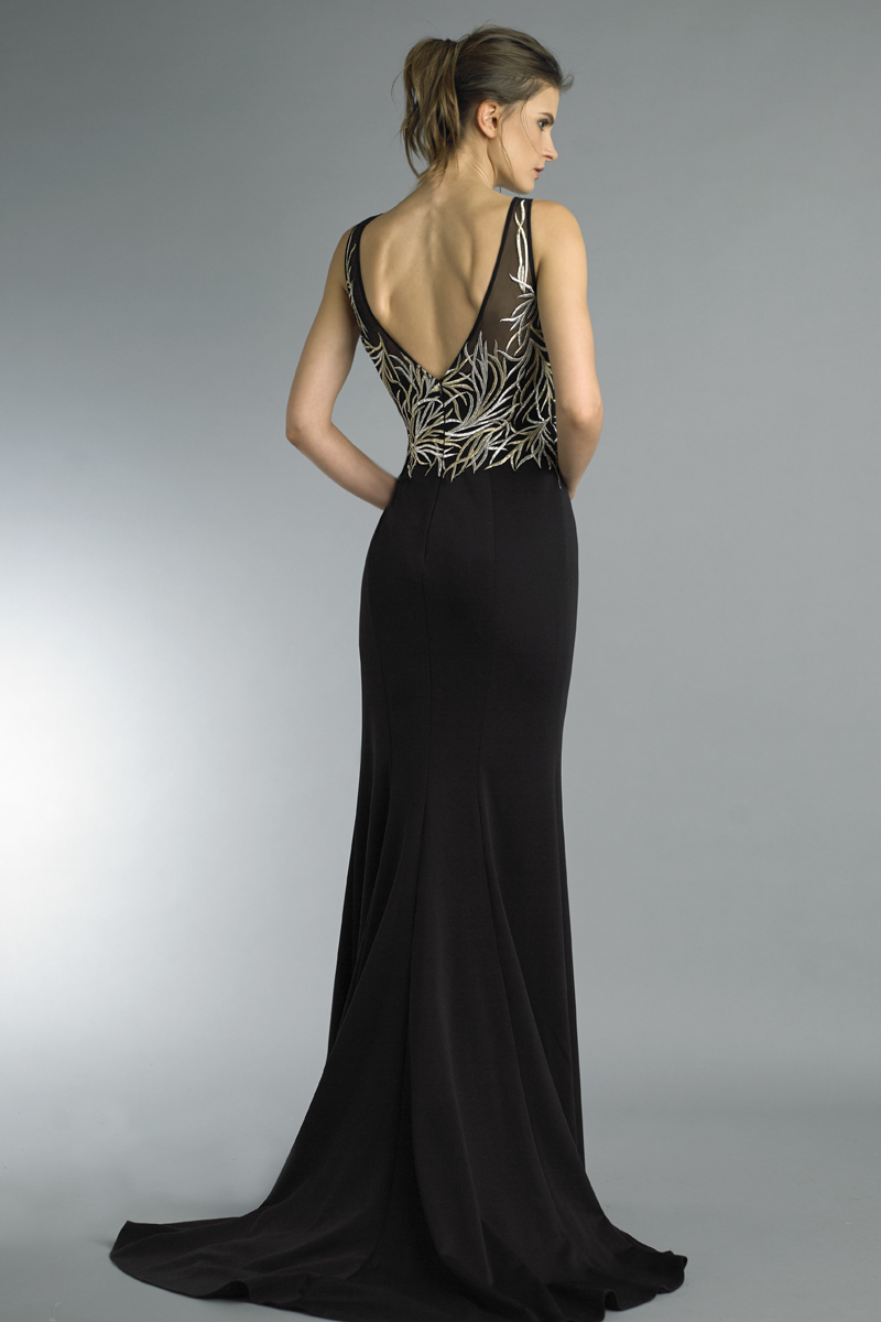 Sleeveless embroidered gown