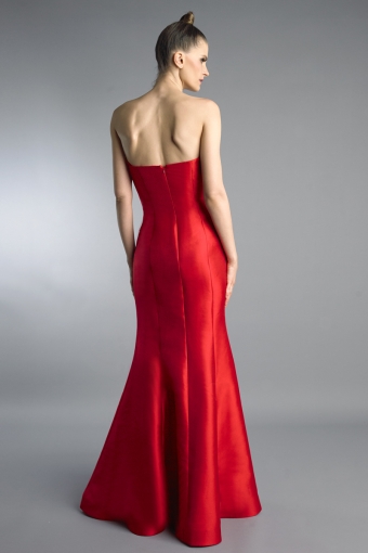 straples evening dress