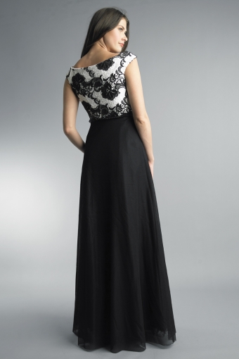 Sleeveless evening gown